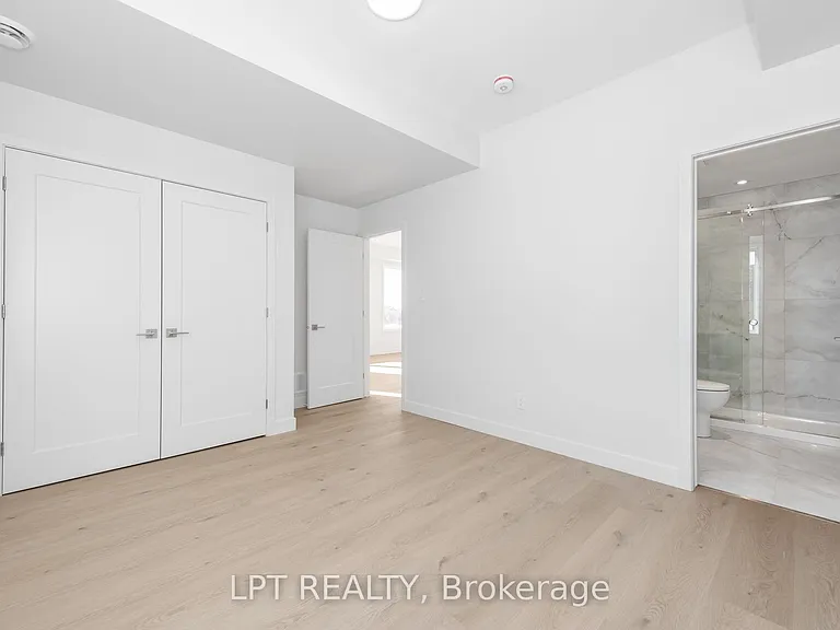 319 Shakespeare St #9 — Photo 19