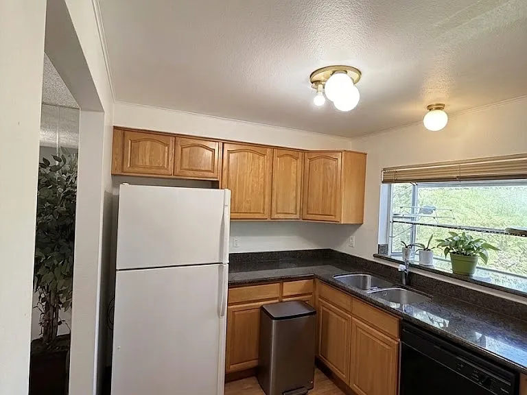 10837 SE 172nd St #8D — Photo 7