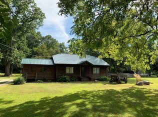 10589 Riverside Dr, White Pigeon, MI 49099