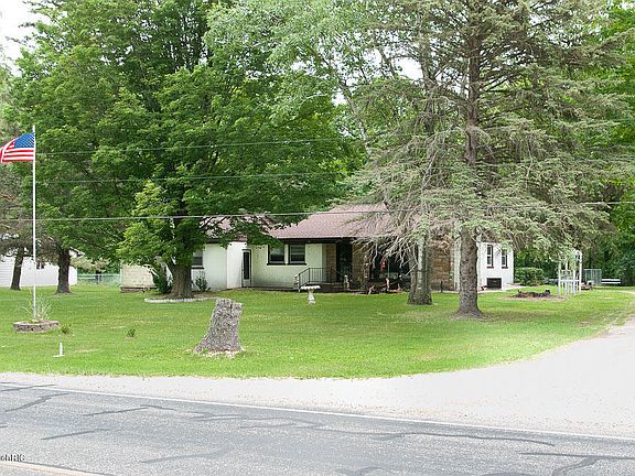 2nd image of 514 95th Ave