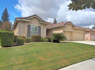 3005 Rose Petal St, Bakersfield, CA