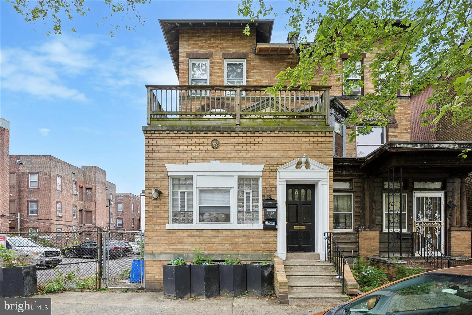 211 S 45th St photo 1