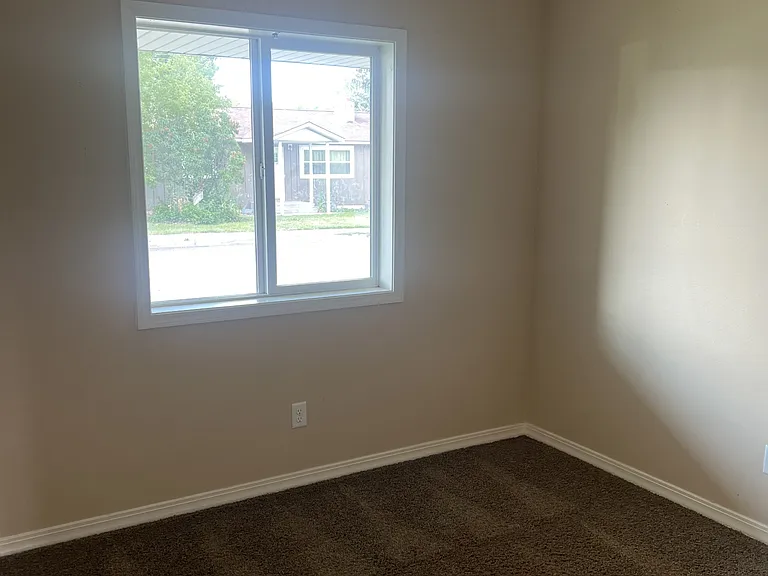 364 Bare St #1 — Photo 3