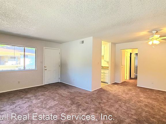 4th image of 6434 Auburn Blvd APT 4
