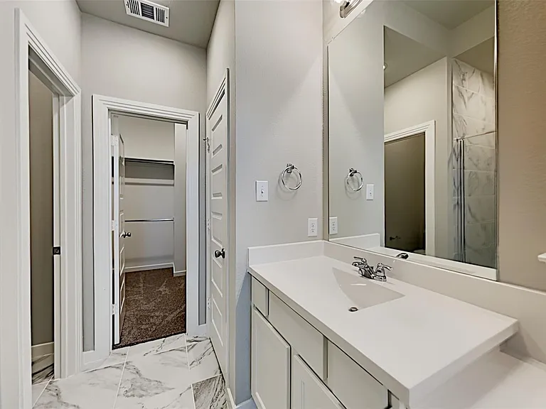1552 Seminole Dr — Photo 18