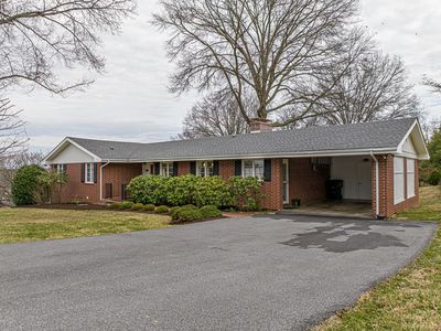 196 Crestview Dr, Abingdon, VA, 24210