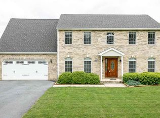38 Lady Slipper Dr, Waynesboro, VA 22980