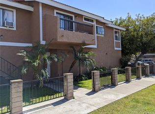 5752 Kingman Ave APT B, Buena Park, CA 90621