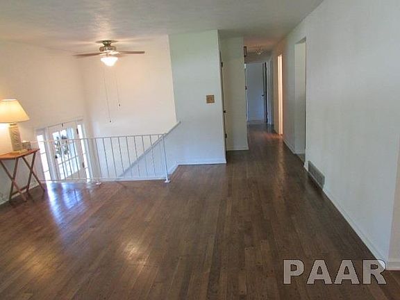 2nd image of 1343 W Teton Dr