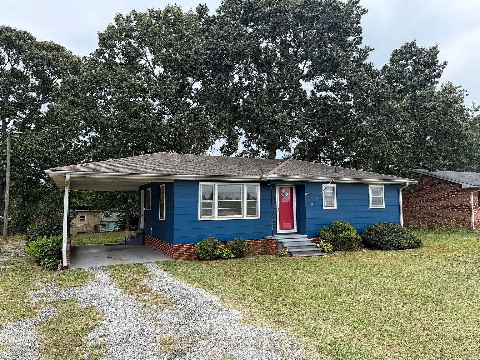 3 bed, 1026 sqft, $1,095 — Photo 2