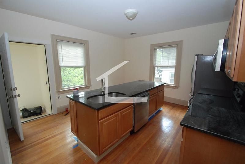 1st image of 58 Englewood Ave #2JU