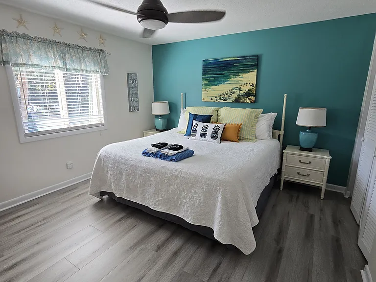32 S Forest Beach Dr #58 — Photo 37