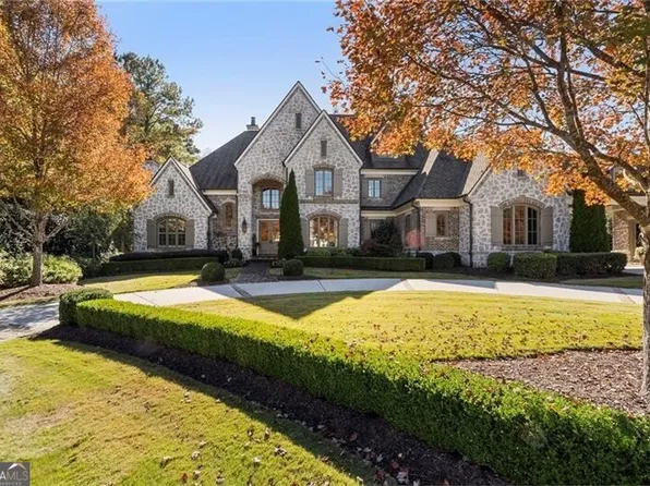 885 Vista Bluff Dr, Johns Creek, GA 30097