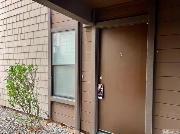 1465 E Peckham Ln APT 5, Reno, NV 89502