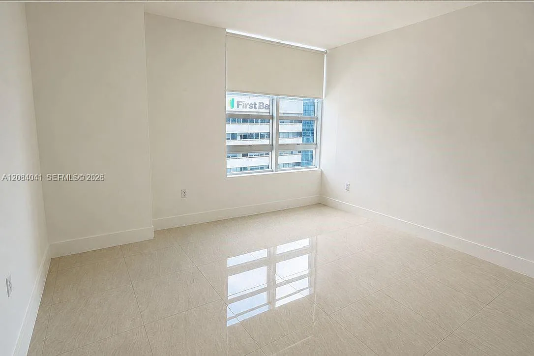 The Plaza 901 Brickell Co — Photo 3