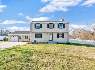 5 Sanford Ave, Enfield, CT 06082