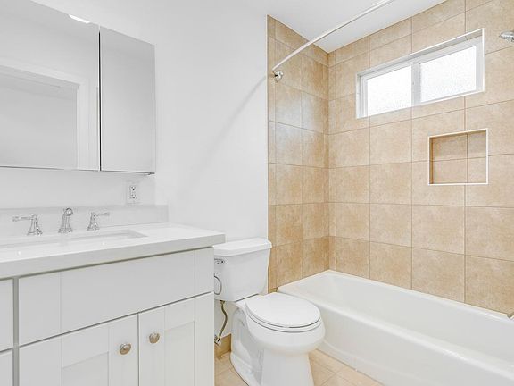 2nd image of 501 N Eastwood Ave #501