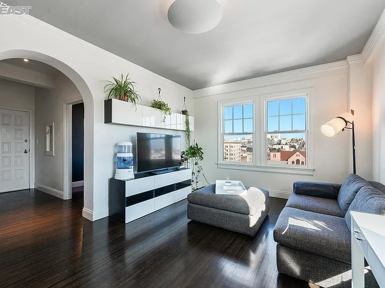 2999 California St #66 — Photo 12