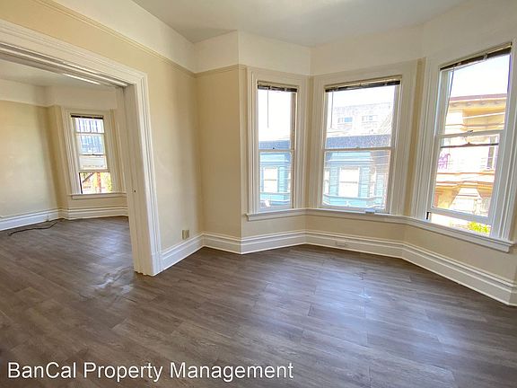 2nd image of 204 Dore St Unit 210