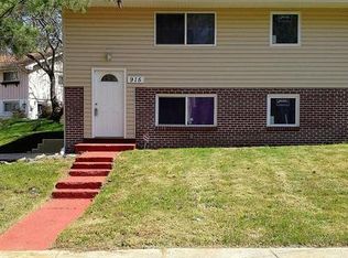 915 Booker Dr, Capitol Heights, MD 20743