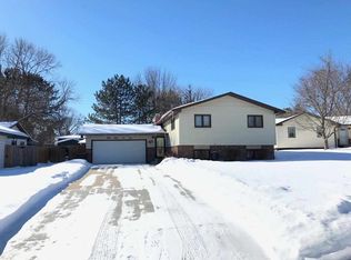 4302 Indian Rd, Kearney, NE 68847