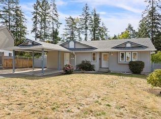 1565 Valley Cres, Courtenay, BC V9N3W2