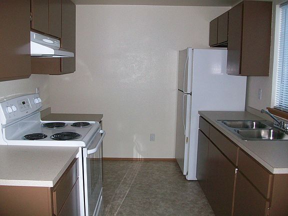 2nd image of 21924 88th Ave E