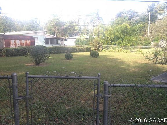 5th image of 1424 NE 14th Ter