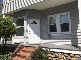 101 1st St, Ho Ho Kus, NJ 07423