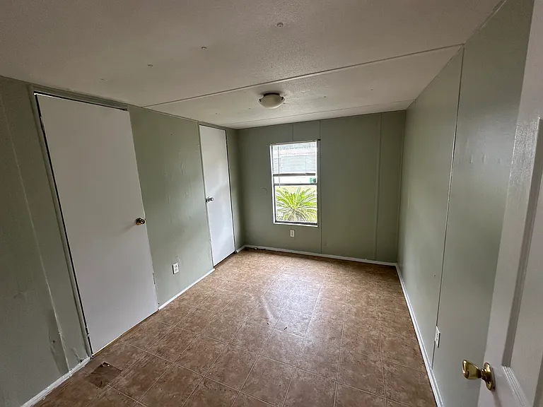 10248 Spivey Ter — Photo 6