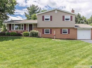 540 Boxwood Ln, Carlisle, PA