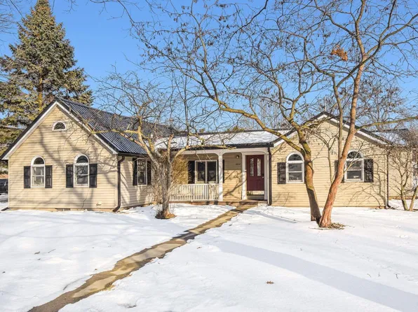 1002 S 13th St, Goshen, IN 46526