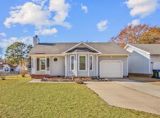 1432 Rougemart Dr, Fayetteville, NC 28304