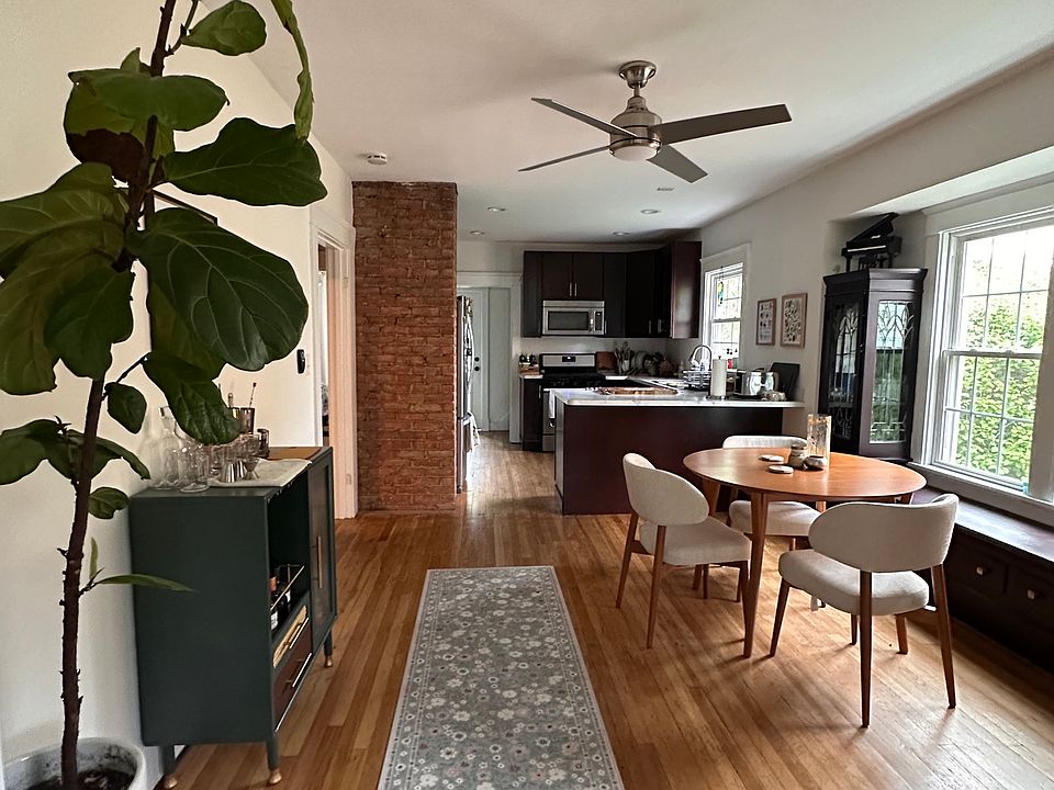 1st image of 17718 Franklin Ave #2