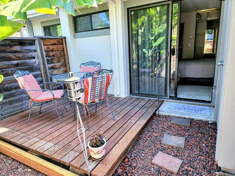 Chantel Ct — Photo 12