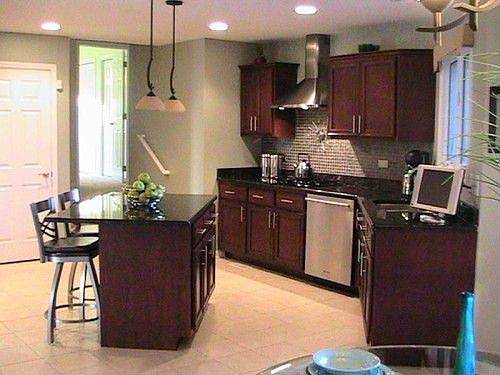 3rd image of 901 Berkshire Dr
