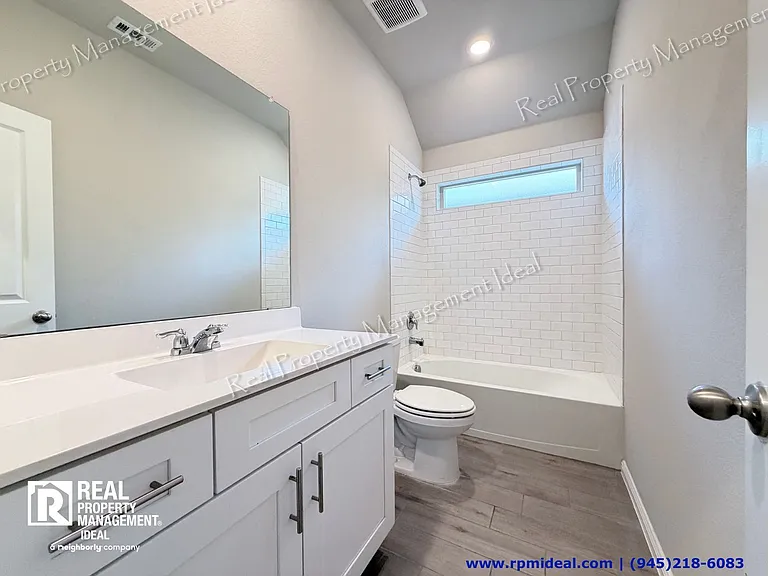 4808 Sparkling Ptwy — Photo 21