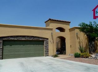 1933 Santa Ines St, Las Cruces, NM 88011
