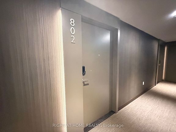 5th image of 448 Burnhamthorpe Rd W #802