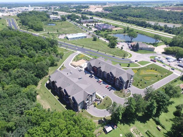 The Pointe Luxury Apartments | 2811 Fitchrona Rd, Madison, WI