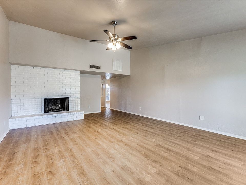 4426 Mayflower Dr, Garland, TX 75043 | Zillow