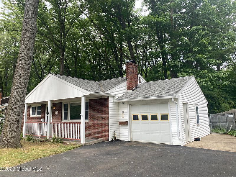 2nd image of 59 Saratoga Drive