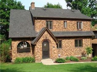 25 McMunn Ave, Pittsburgh, PA