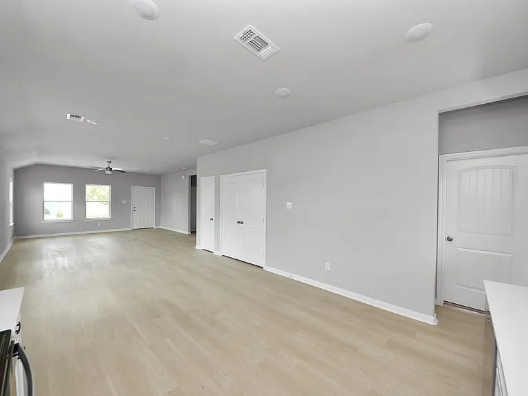 1105 W Bayshore Dr — Photo 22