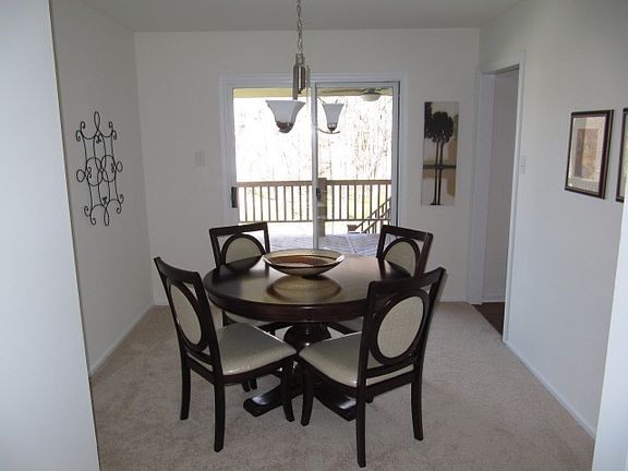 5th image of 1414 Henry Dr
