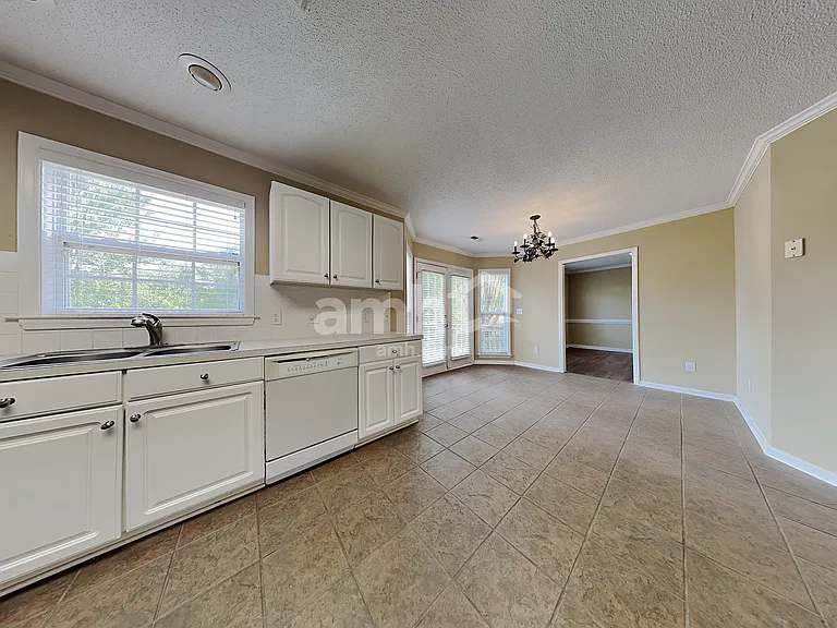 4465 Greenfield Way Dr — Photo 4
