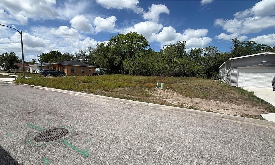 2nd image of 15579 CHARMWOOD DRIVE LOT 2