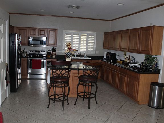 3rd image of 12405 N 128th Dr