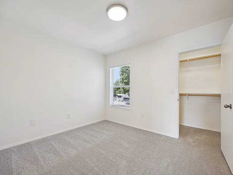 Nolan Ridge Apartments — Photo 60
