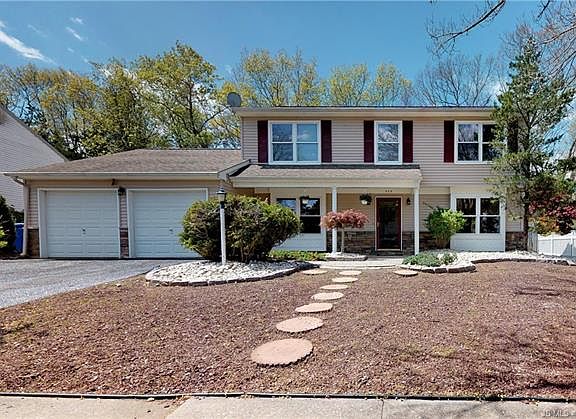 2nd image of 609 Weston Dr